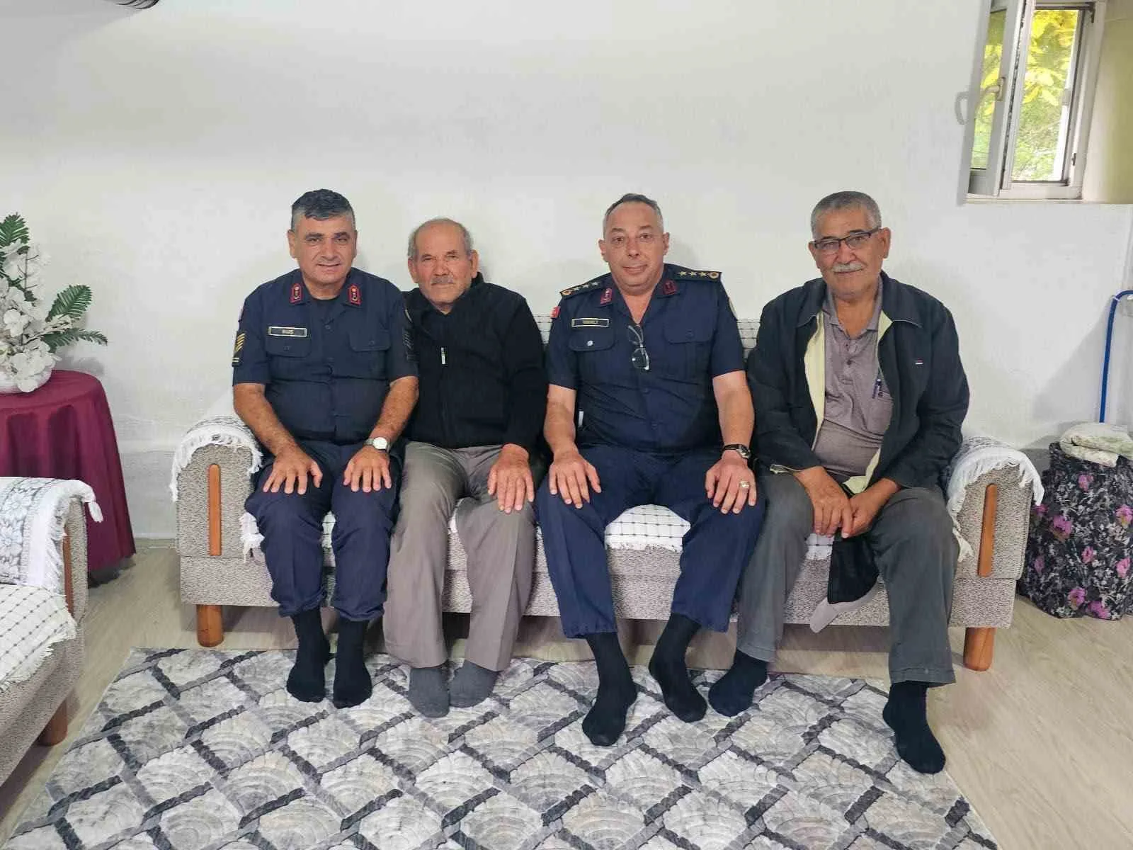 İl Jandarma Komutanı Vanlı, gazilerle bir araya geldi