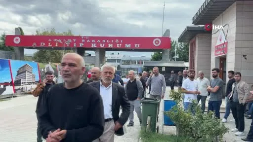 Eyüpsultan’da bariyerlere çarparak yanan otobüste hayatını kaybeden 10 yaşındaki Nazlı’nın amcası konuştu