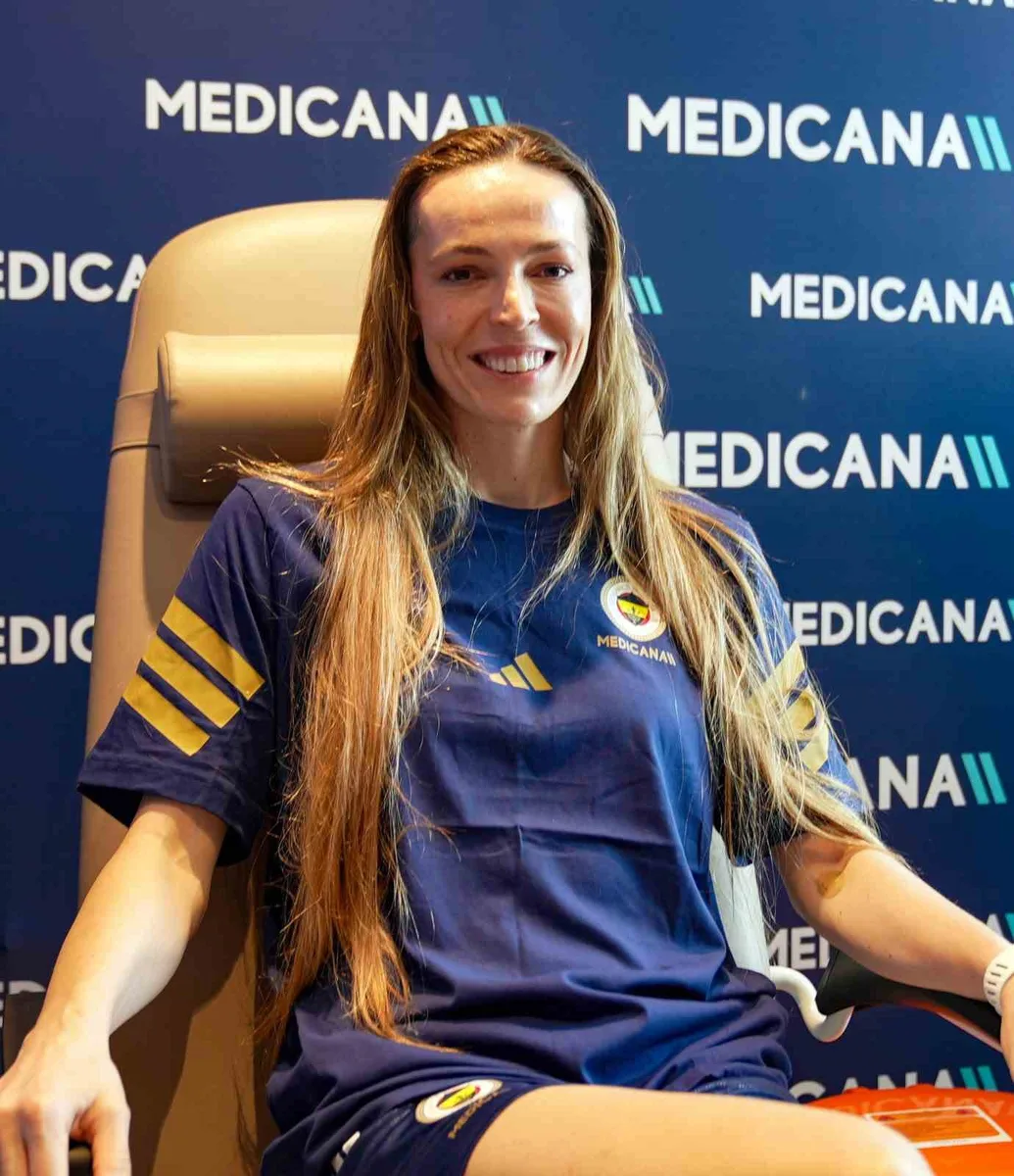 Fenerbahçe Medicana’nın milli voleybolcuları yeni sezon öncesi sağlık kontrolünden geçti
