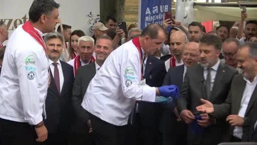 Bursa Gastronomi Festivali ‘Fetheden Lezzetler’ temasıyla başladı