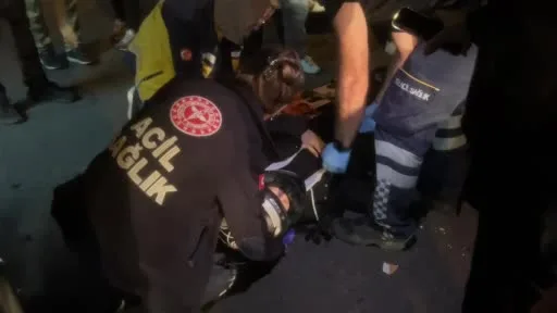 Bursa’da kavşakta motosiklet kazası: 18 yaşındaki aday sürücü ağır yaralandı