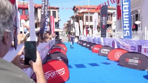 Mudanya Triatlonu’nda azmin adı Muhammed Ali Aydın
