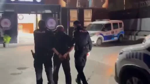 Bağcılar’da fırıncı kadına dehşeti yaşatan şahıs gözaltına alındı