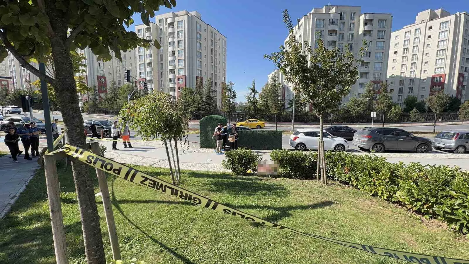 Başakşehir’de alacak verecek kavgasında kan aktı: 2 yaralı