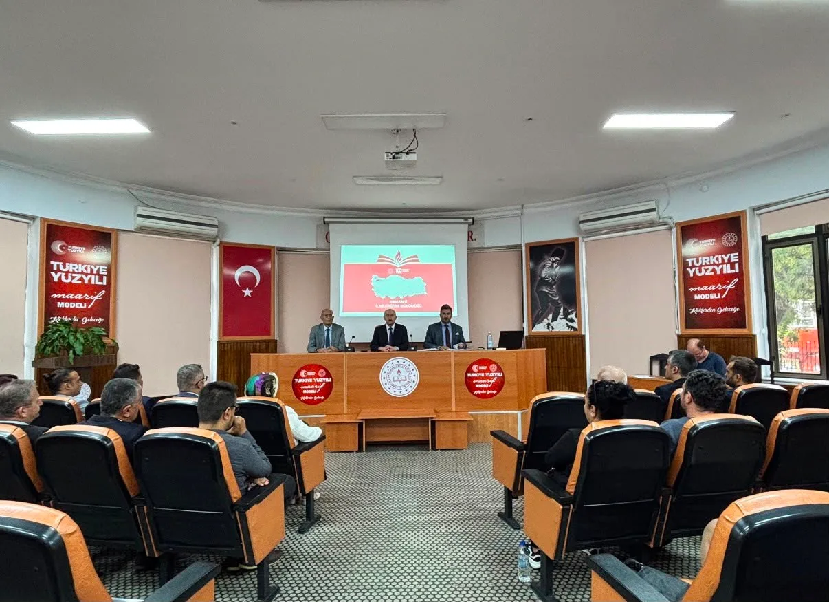 Kırklareli’nde Rehberlik ve Psikolojik Danışmanlık Yürütme Komisyonu Toplantısı gerçekleştirildi
