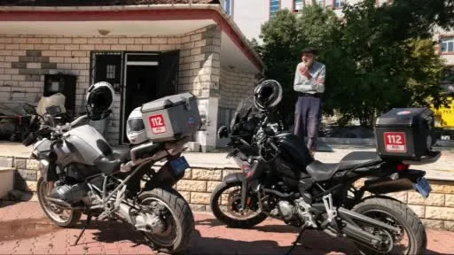 Mezarlıkta baltalı kavga: 1 yaralı
