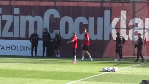 A Milli Futbol Takımı, Fransa maçının hazırlıklarını tamamladı