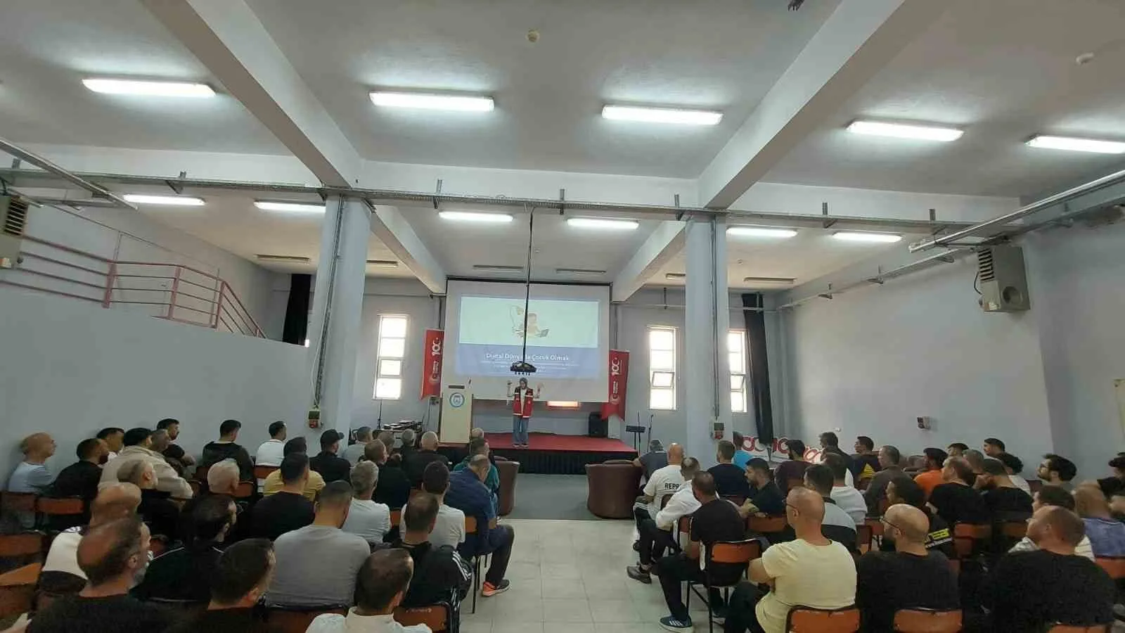 Bandırma Açık Ceza İnfaz Kurumu’nda kadına yönelik şiddet eğitimi