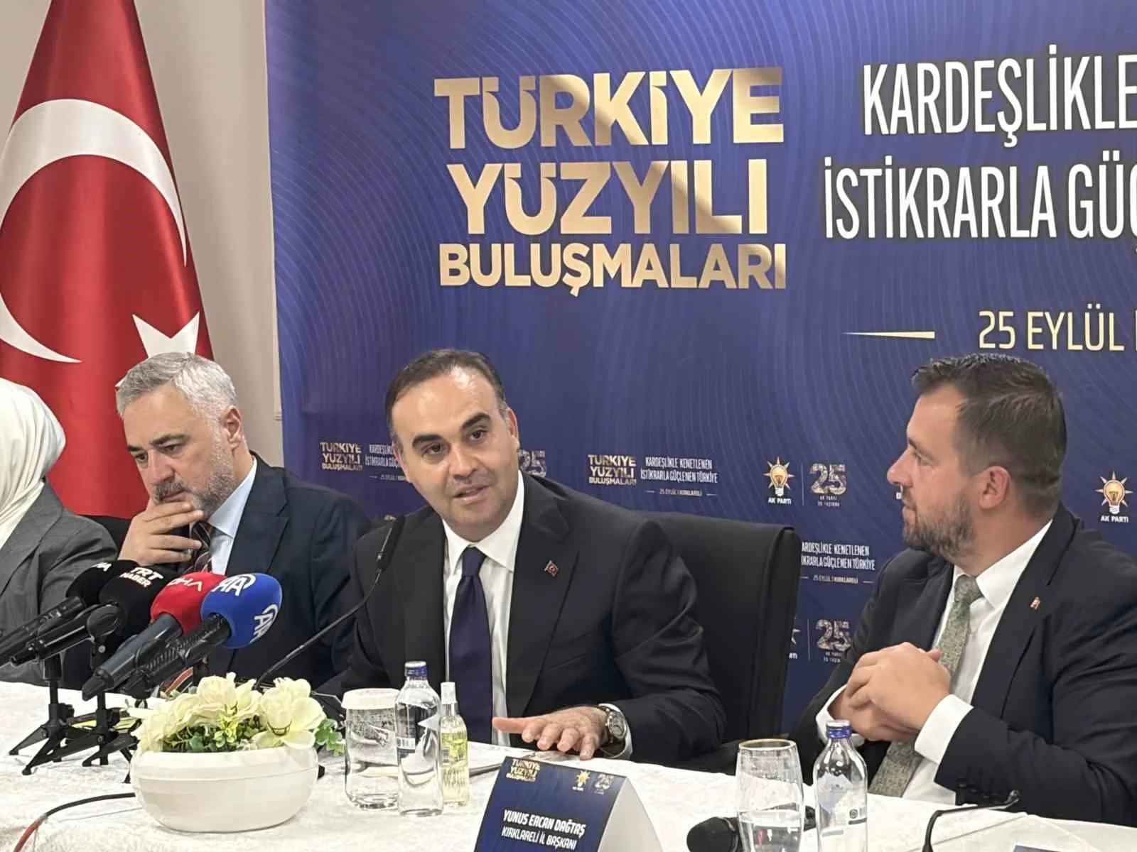 Bakan Kacır: "Bugün bütün dünyada insansız hava aracı pazarının üçte ikisi Türkiye’nin elinde"