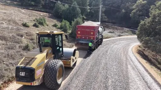 Osmangazi’nin 3 mahallesinde yollar yenileniyor