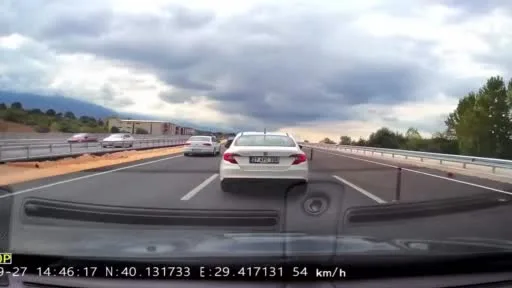 Bursa’da yol kestiler, 360 bin lira ceza yediler