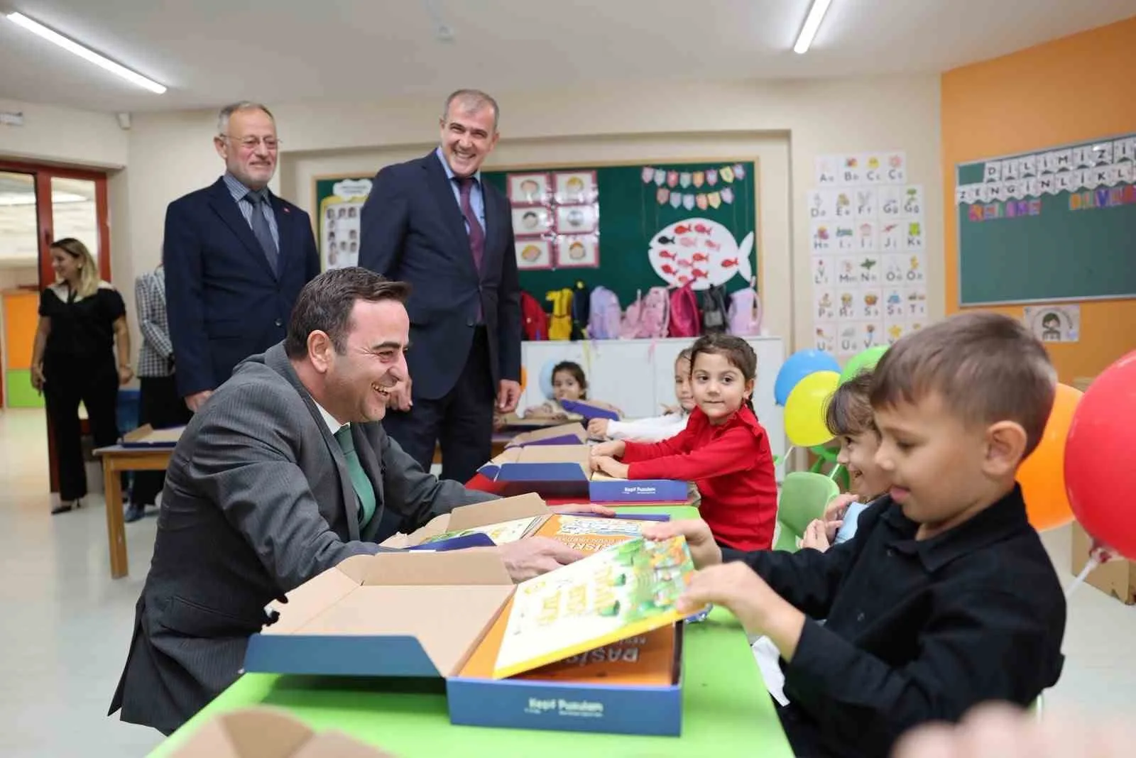 Başiskele’de anaokulu öğrencilerine eğitim seti
