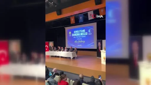 Ataşehir’de CHP’li 6 belediye meclis üyesi AK Parti’ye katıldı