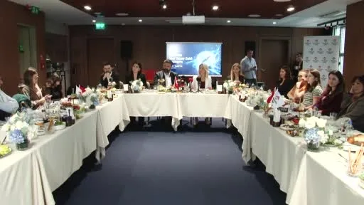 Çocuklarda yapay zekâ kullanımına yaşa göre kademeli yaklaşım