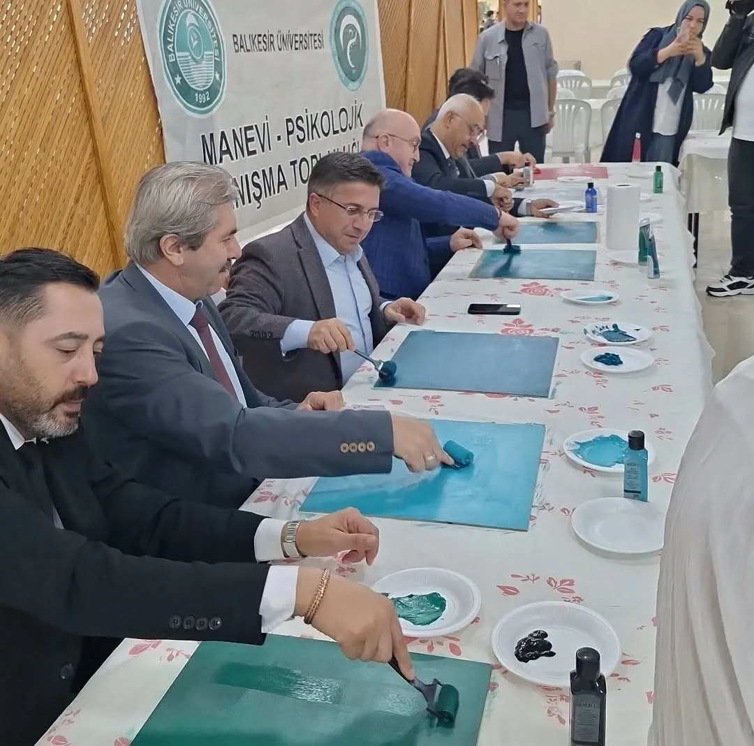 Balıkesir’de sanatın renkleri Gazze için umuda dönüştü