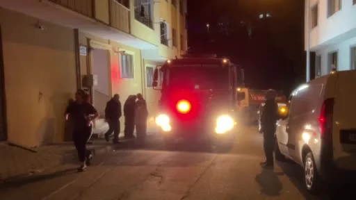 Bursa’da apartmanda panik: Duman asansör boşluğundan çıktı