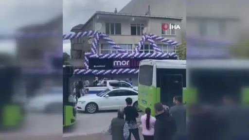 Darıca’da indirim izdihamı trafiği aksattı