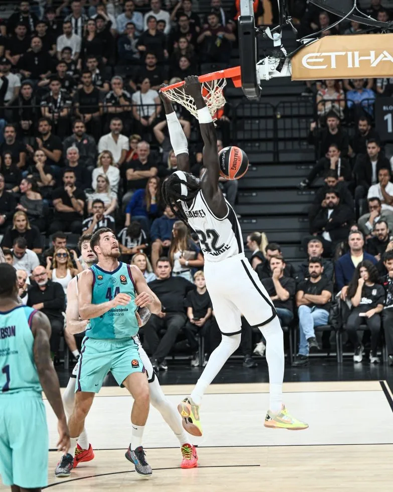Euroleague: Beşiktaş: 82 - Barcelona: 95