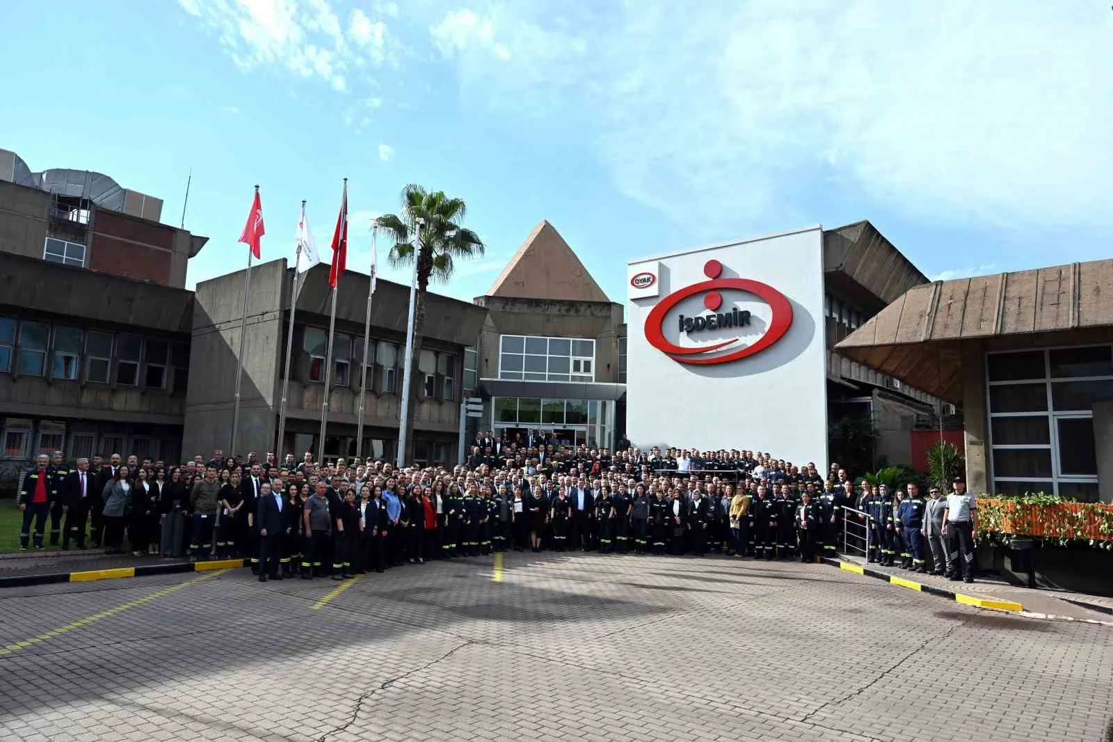 İsdemir 56 yaşını kutluyor