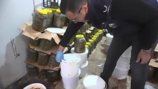 Osmangazi’de sağlığı tehdit eden 6,5 ton gıda imha edildi