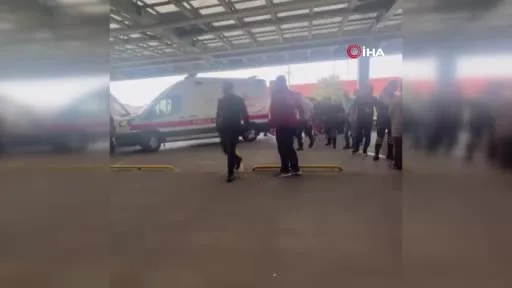 Maltepe’de enkaz altından kurtarılan kişi hastaneye sevk edildi