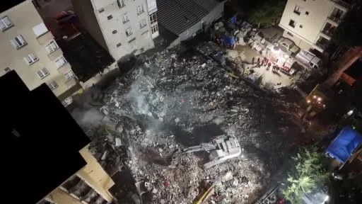 Maltepe’deki enkazda sismik arama çalışmaları başladı