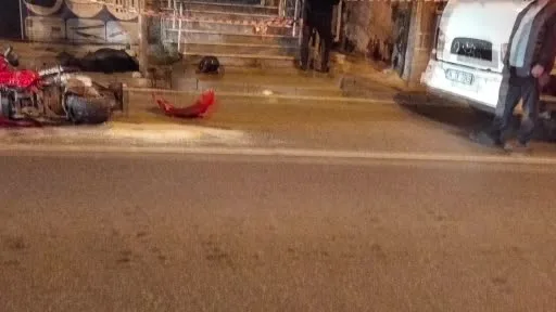 Beykoz’da motosiklet direğe çarptı: 1 ölü