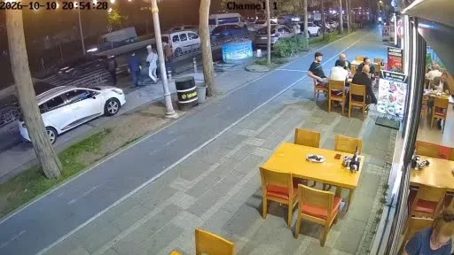 Beylikdüzü’nde motosiklet yayaya çarptı: 1 ölü, 1 yaralı
