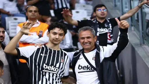 Trendyol Süper Lig: Beşiktaş: 2 - Kocaelispor: 1 (İlk yarı)