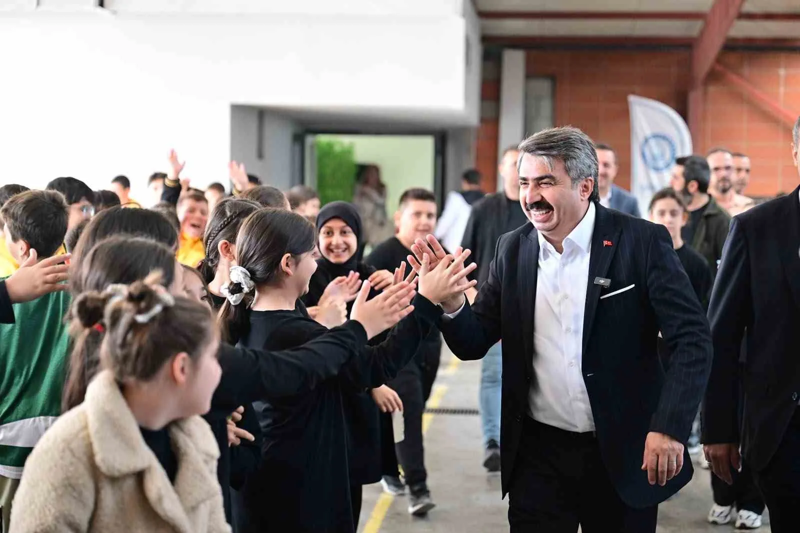 Yıldırım’dan eğitime destek
