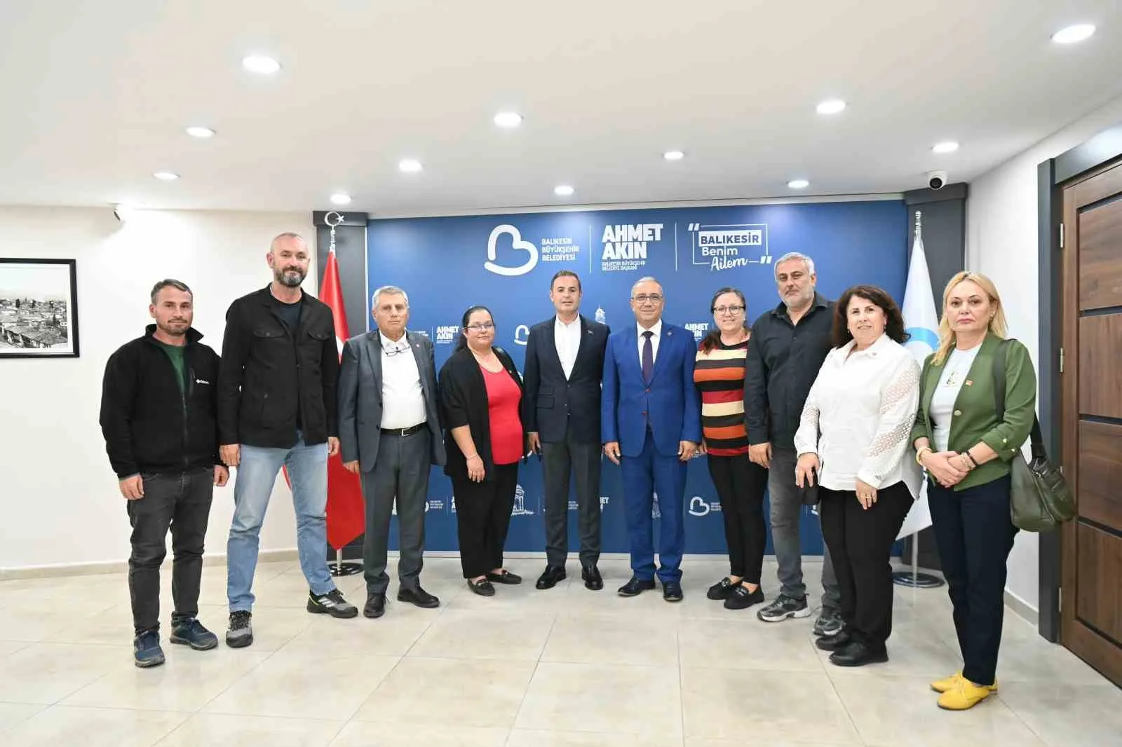 Ahmet Akın’dan Ayvalık’a müjde