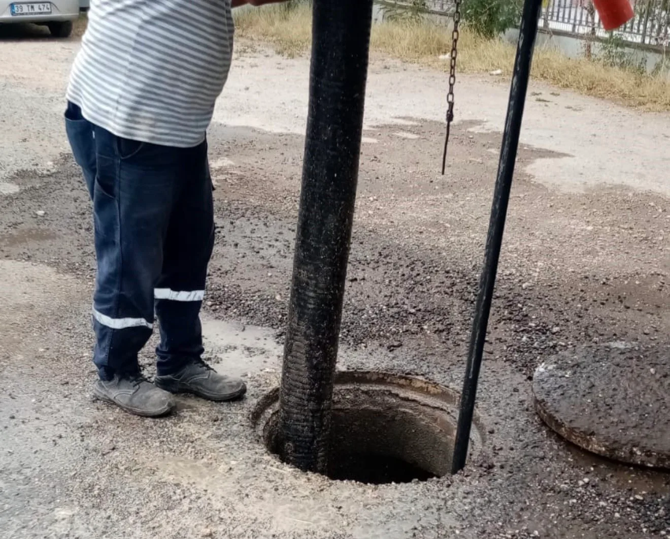 Lüleburgaz’da yağmur suyu hattından bavul çıktı