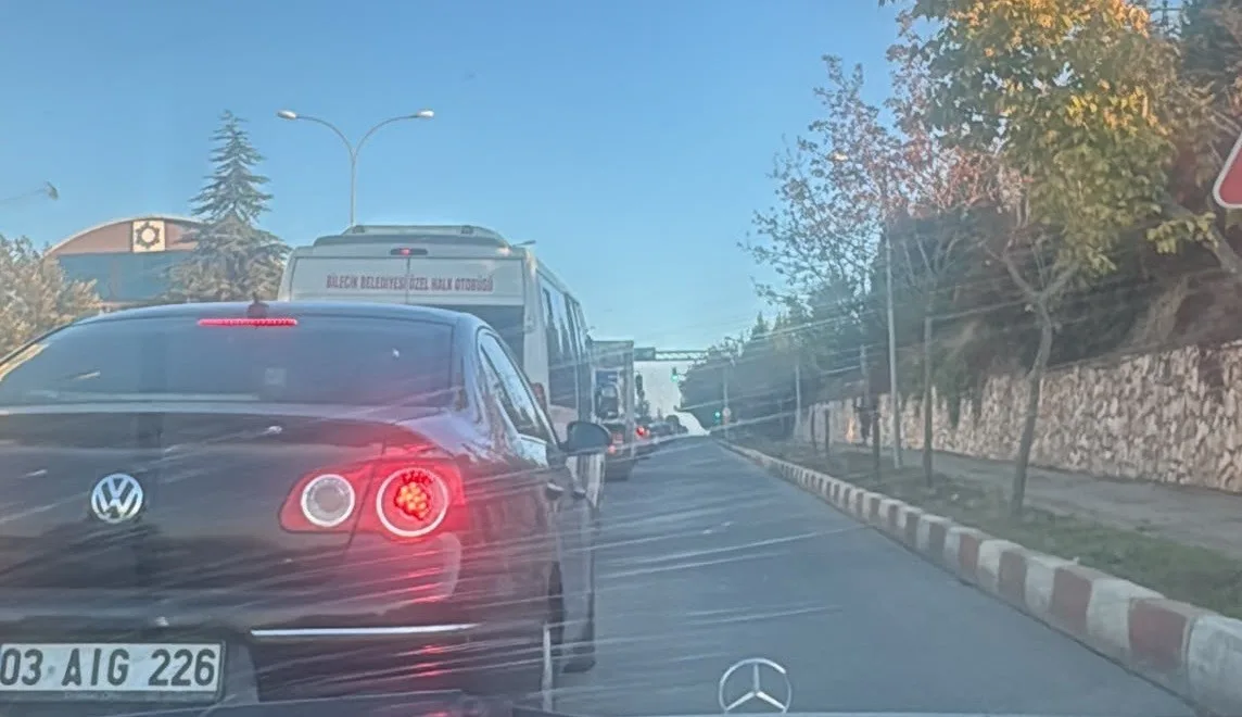 Sanayi rampasındaki trafik çilesine çözüm bekleniyor