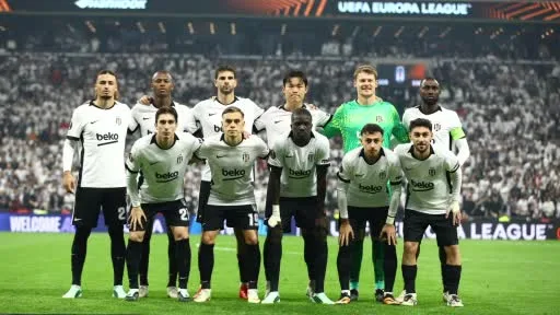 UEFA Avrupa Ligi: Beşiktaş: 1 - Crystal Palace: 0 (İlk yarı)